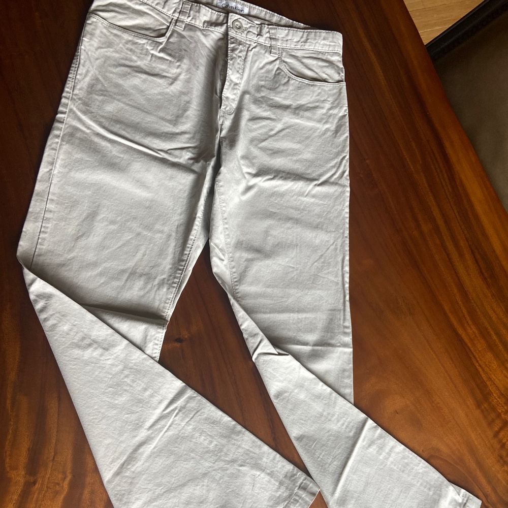 Calvin Klein 32x34 men's pants